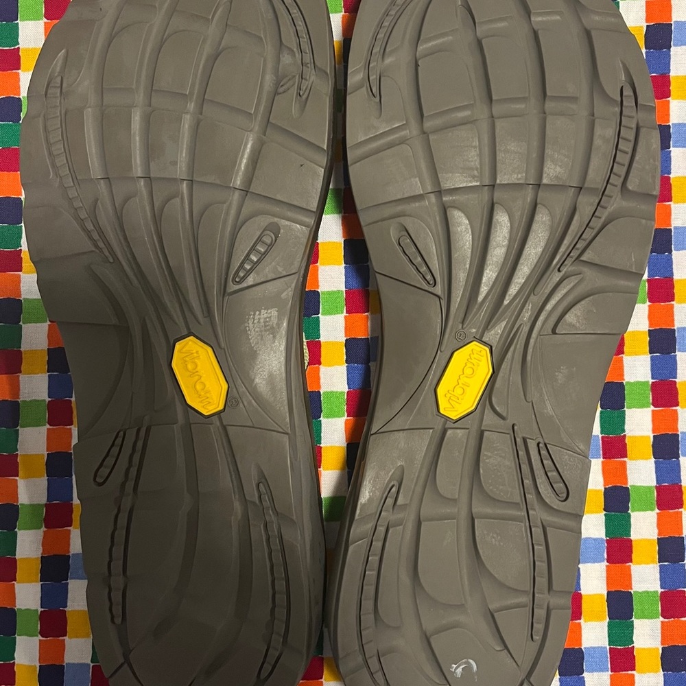 Chaco sandals 10 - Picture 5 of 5